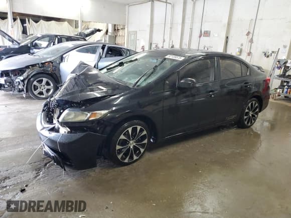 ✅ 2013 Honda Civic Si • VIN: 2HGFB6E5XDH703524 • Лот: 92109575. Опубликован ранее на Copart с пробегом 190 729 миль. Бесплатный доступ к архиву аукционных продаж из США и подробный отчёт об истории автомобиля на DreamBid. Изображение 1.