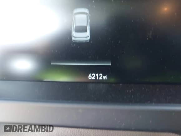 2025 Hyundai Elantra SEL Sport with VIN KMHLM4DG8SU971898, listed as a IAAI auction lot 43142927 with 6,212 mi miles and . Bid and sale history available at DreamBid. Image 7.