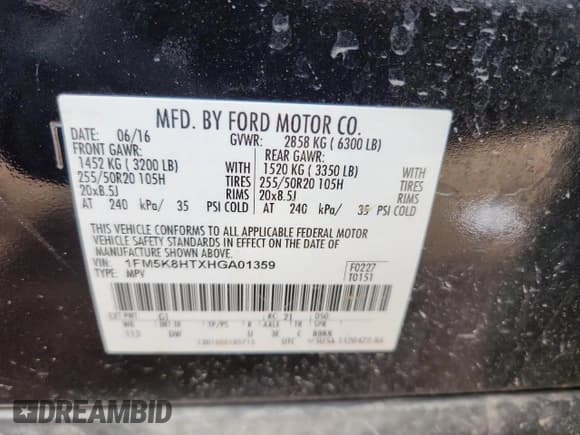 ✅ 2017 Ford Explorer Platinum • VIN: 1FM5K8HTXHGA01359 • Lot: 90813735. Wystawiony na Copart z przebiegiem 130 077 mil. Bezpłatny archiwum sprzedaży aukcyjnych z USA i szczegółowy raport historii pojazdu na DreamBid. Zdjęcie 13.