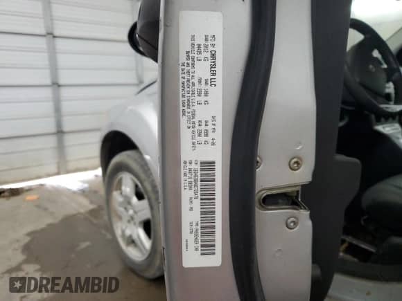 2008 Dodge Caliber SE с VIN 1B3HB28B48D726478, выставлен на аукционе Copart как лот 78491974 с пробегом 207 640 миль миль и Чистый • Clean title. История ставок и продаж доступна на DreamBid. Изображение 12.