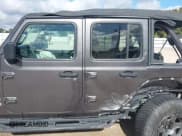 ✅ 2021 Jeep Wrangler Unlimited Sport S • VIN: 1C4HJXDNXMW610618 • Лот: 41127373. Опубликован ранее на IAAI с пробегом 60 264 миль. Бесплатный доступ к архиву аукционных продаж из США и подробный отчёт об истории автомобиля на DreamBid. Изображение 14.