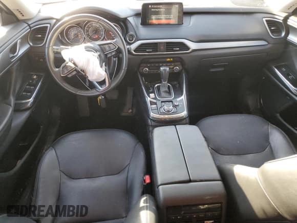 ✅ 2019 Mazda CX-9 Touring • VIN: JM3TCBCY9K0314435 • Lot: 82270265. Wystawiony na Copart z przebiegiem 77 257 mil. Bezpłatny archiwum sprzedaży aukcyjnych z USA i szczegółowy raport historii pojazdu na DreamBid. Zdjęcie 8.