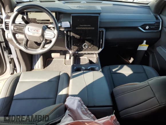 ✅ 2024 GMC Acadia AWD AT4 • VIN: 1GKENPKS8RJ198708 • Lot: 51454355. Wystawiony na Copart z przebiegiem 2 261 mil. Bezpłatny archiwum sprzedaży aukcyjnych z USA i szczegółowy raport historii pojazdu na DreamBid. Zdjęcie 8.