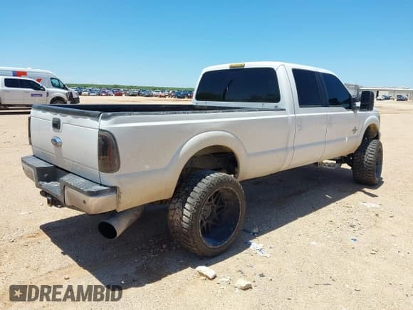 ✅ 2014 Ford F-250 XL • VIN: 1FT7W2BT3EEA31608 • Lot: 42659560. Listed on IAAI with 387,091 mi. Free auction sales archive from the USA and detailed vehicle history report at DreamBid. Image 4.