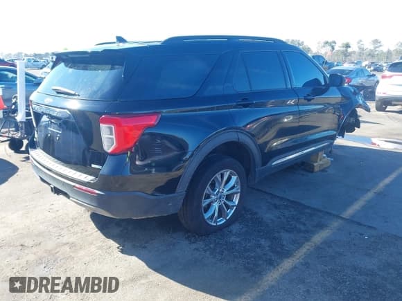 ✅ 2020 Ford Explorer XLT • VIN: 1FMSK8DH6LGA79604 • Lot: 41685528. Wystawiony na IAAI z przebiegiem 65 718 mil. Bezpłatny archiwum sprzedaży aukcyjnych z USA i szczegółowy raport historii pojazdu na DreamBid. Zdjęcie 4.