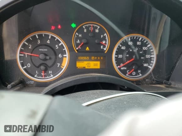 ✅ 2013 Nissan Titan SL • VIN: 1N6BA0ED6DN313867 • Lot: 44257975. Wystawiony na Copart z przebiegiem 108 969 mil. Bezpłatny archiwum sprzedaży aukcyjnych z USA i szczegółowy raport historii pojazdu na DreamBid. Zdjęcie 9.