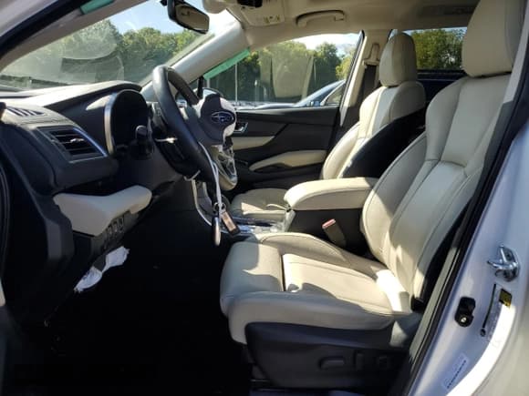 ✅ 2022 Subaru Ascent Limited • VIN: 4S4WMALD3N3406245 • Lot: 71863325. Wystawiony na Copart z przebiegiem Nie podano. Bezpłatny archiwum sprzedaży aukcyjnych z USA i szczegółowy raport historii pojazdu na DreamBid. Zdjęcie 7.