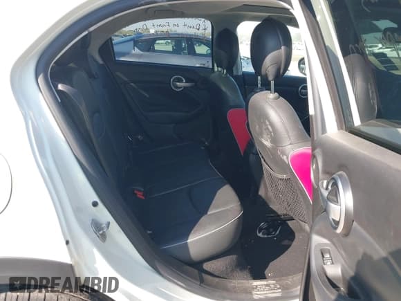 ✅ 2016 FIAT 500X Trekking Plus • VIN: ZFBCFXET6GP374916 • Lot: 43152431. Listed on IAAI with 114,575 mi. Free auction sales archive from the USA and detailed vehicle history report at DreamBid. Image 8.