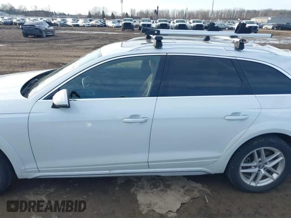 ✅ 2020 Audi A4 allroad Premium Plus • VIN: WA18NAF49LA064972 • Лот: 41761678. Опубликован ранее на IAAI с пробегом 66 736 миль. Бесплатный доступ к архиву аукционных продаж из США и подробный отчёт об истории автомобиля на DreamBid. Изображение 14.