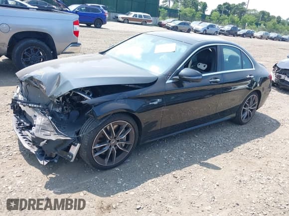 ✅ 2020 Mercedes-Benz C 43 AMG • VIN: 55SWF6EB6LU329473 • Lot: 40080118. Wystawiony na IAAI z przebiegiem 26 041 mil. Bezpłatny archiwum sprzedaży aukcyjnych z USA i szczegółowy raport historii pojazdu na DreamBid. Zdjęcie 2.