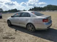 ✅ 2006 Volkswagen Jetta 2.5L • VIN: 3VWRF71K36M675696 • Лот: 85883525. Опубликован ранее на Copart с пробегом 182 386 миль. Бесплатный доступ к архиву аукционных продаж из США и подробный отчёт об истории автомобиля на DreamBid. Изображение 2.