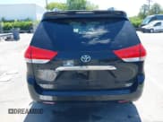 ✅ 2013 Toyota Sienna XLE • VIN: 5TDDK3DC0DS051969 • Лот: 42344494. Опубликован ранее на IAAI с пробегом 166 890 миль. Бесплатный доступ к архиву аукционных продаж из США и подробный отчёт об истории автомобиля на DreamBid. Изображение 16.