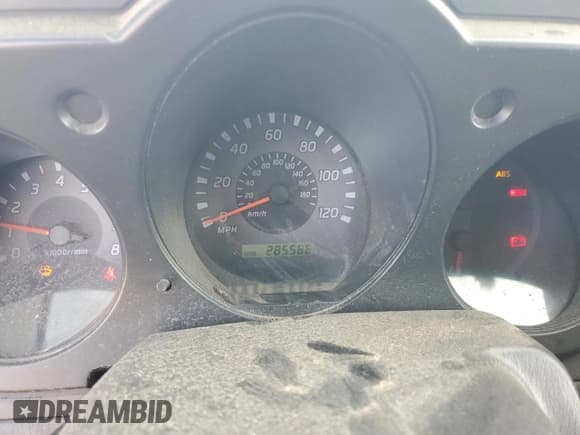 ✅ 2002 Nissan Xterra XE • VIN: 5N1ED28T72C558705 • Lot: 80846365. Wystawiony na Copart z przebiegiem 285 586 mil. Bezpłatny archiwum sprzedaży aukcyjnych z USA i szczegółowy raport historii pojazdu na DreamBid. Zdjęcie 9.