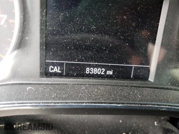 ✅ 2018 Chevrolet Cruze LS • VIN: 1G1BC5SM3J7206640 • Lot: 40915521. Listed on Copart with 83,802 mi. Free auction sales archive from the USA and detailed vehicle history report at DreamBid. Image 8.