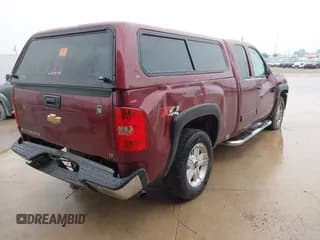✅ 2013 Chevrolet Silverado 1500 LT • VIN: 1GCRKSE74DZ228491 • Lot: 42849873. Wystawiony na IAAI z przebiegiem 71 872 mil. Bezpłatny archiwum sprzedaży aukcyjnych z USA i szczegółowy raport historii pojazdu na DreamBid. Zdjęcie 4.