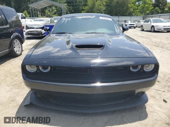 ✅ 2022 Dodge Challenger R/T • VIN: 2C3CDZBT0NH200025 • Lot: 57020204. Wystawiony na Copart z przebiegiem 15 731 mil. Bezpłatny archiwum sprzedaży aukcyjnych z USA i szczegółowy raport historii pojazdu na DreamBid. Zdjęcie 5.