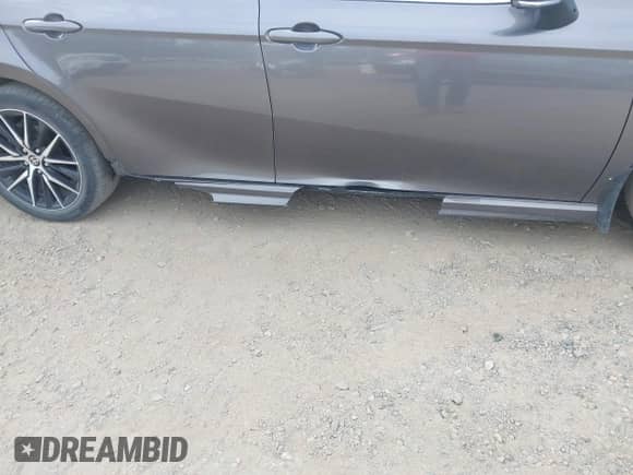 2022 Toyota Camry SE with VIN 4T1G11BK7NU049434, listed as a IAAI auction lot 43099991 with 36,395 mi miles and . Bid and sale history available at DreamBid. Image 17.