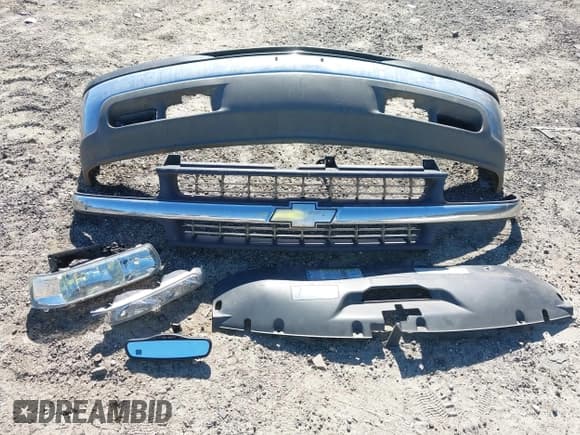 ✅ 2000 Chevrolet Silverado 1500 LS • VIN: 2GCEC19TXY1244979 • Лот: 43477418. Опубликован ранее на IAAI с пробегом 459 478 миль. Бесплатный доступ к архиву аукционных продаж из США и подробный отчёт об истории автомобиля на DreamBid. Изображение 12.