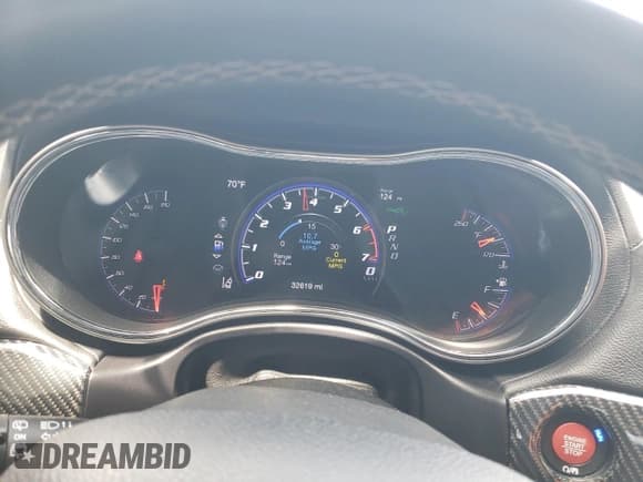 ✅ 2018 Jeep Grand Cherokee • VIN: NJ1449E • Lot: 51357834. Listed on Copart with 32,619 mi. Free auction sales archive from the USA and detailed vehicle history report at DreamBid. Image 9.