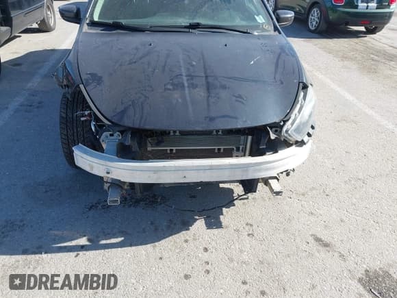 ✅ 2013 Dodge Dart SXT • VIN: 1C3CDFBA4DD288053 • Lot: 43669387. Wystawiony na IAAI z przebiegiem 92 260 mil. Bezpłatny archiwum sprzedaży aukcyjnych z USA i szczegółowy raport historii pojazdu na DreamBid. Zdjęcie 6.