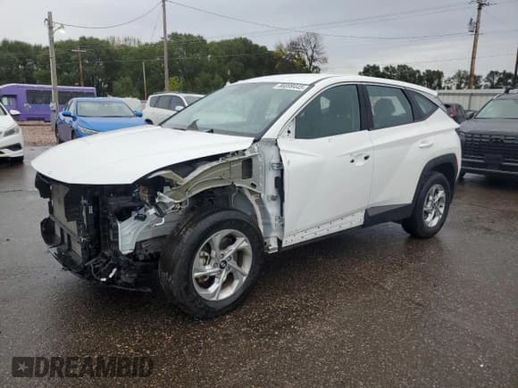✅ 2024 Hyundai Tucson SE • VIN: 5NMJACDE8RH307065 • Lot: 86099445. Listed on Copart with 27,891 mi. Free auction sales archive from the USA and detailed vehicle history report at DreamBid. Image 1.