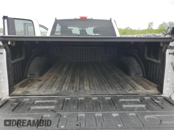 ✅ 2019 Ford F-150 XL • VIN: 1FTEX1C52KKF33456 • Lot: 55281455. Wystawiony na Copart z przebiegiem 72 196 mil. Bezpłatny archiwum sprzedaży aukcyjnych z USA i szczegółowy raport historii pojazdu na DreamBid. Zdjęcie 6.