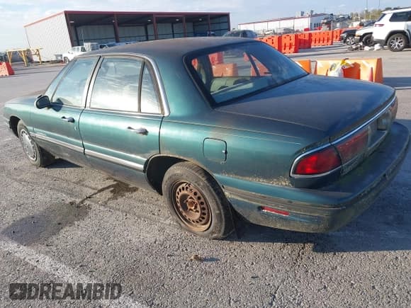 ✅ 1998 Buick LeSabre Custom • VIN: 1G4HP52K7WH531096 • Лот: 43559264. Опубликован ранее на IAAI с пробегом 155 602 миль. Бесплатный доступ к архиву аукционных продаж из США и подробный отчёт об истории автомобиля на DreamBid. Изображение 3.