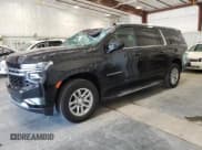 ✅ 2023 Chevrolet Suburban LS • VIN: 1GNSKBEDXPR507852 • Lot: 68348864. Wystawiony na Copart z przebiegiem 20 808 mil. Bezpłatny archiwum sprzedaży aukcyjnych z USA i szczegółowy raport historii pojazdu na DreamBid. Zdjęcie 1.