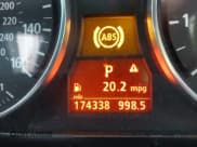 ✅ 2006 BMW 3 Series 330i • VIN: WBAVB33526PS14803 • Lot: 42371730. Wystawiony na IAAI z przebiegiem 174 338 mil. Bezpłatny archiwum sprzedaży aukcyjnych z USA i szczegółowy raport historii pojazdu na DreamBid. Zdjęcie 16.