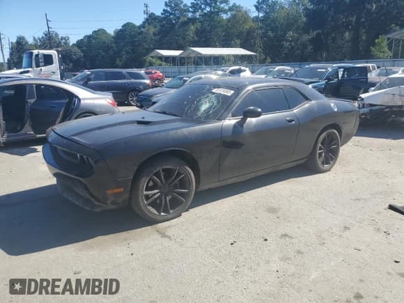 ✅ 2012 Dodge Challenger SXT Plus • VIN: 2C3CDYAG5CH170371 • Lot: 87419365. Wystawiony na Copart z przebiegiem 112 622 mil. Bezpłatny archiwum sprzedaży aukcyjnych z USA i szczegółowy raport historii pojazdu na DreamBid. Zdjęcie 1.