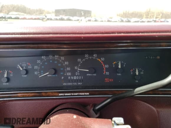 ✅ 1993 Buick Roadmaster Ltd • VIN: 1G4BT5370PR400888 • Lot: 51041955. Listed on Copart with 67,913 mi. Free auction sales archive from the USA and detailed vehicle history report at DreamBid. Image 9.