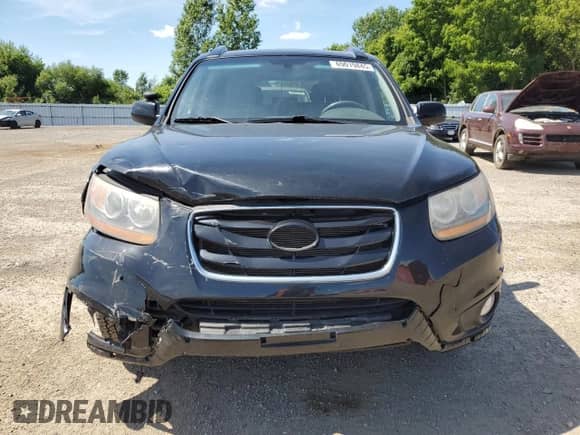 2010 Hyundai Santa Fe GL with VIN 5NMSGDAG6AH376713, listed as a Copart auction lot 69019845 with 220,952 mi miles and Salvage title. Bid and sale history available at DreamBid. Image 5.