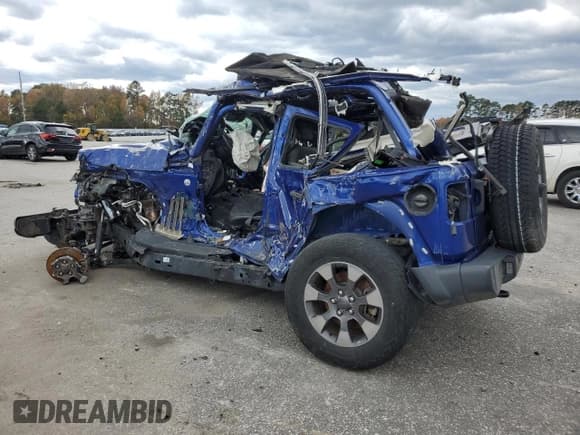 ✅ 2020 Jeep Wrangler Unlimited Sahara Altitude • VIN: 1C4HJXEG3LW327699 • Lot: 81929904. Listed on Copart with Not provided. Free auction sales archive from the USA and detailed vehicle history report at DreamBid. Image 2.