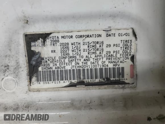 ✅ 2001 Toyota RAV4 • VIN: JTEHH20V110071904 • Лот: 90403705. Опубликован ранее на Copart с пробегом 116 950 миль. Бесплатный доступ к архиву аукционных продаж из США и подробный отчёт об истории автомобиля на DreamBid. Изображение 13.