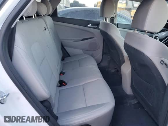 2020 Hyundai Tucson Value z VIN KM8J33A41LU230704, wystawiony jako Copart lot #72562904 z przebiegiem 41 000 mil mil oraz Szkoda całkowita • Salvage title. Historia ofert i sprzedaży dostępna na DreamBid. Obrazek 11.