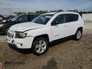 ✅ 2016 Jeep Compass 75th Anniversary • VIN: 1C4NJDBB4GD610270 • Lot: 55149975. Wystawiony na Copart z przebiegiem 88 481 mil. Bezpłatny archiwum sprzedaży aukcyjnych z USA i szczegółowy raport historii pojazdu na DreamBid. Zdjęcie 1.