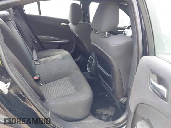 2019 Dodge Charger R/T z VIN 2C3CDXCT6KH643178, wystawiony jako IAAI lot #42767551 z przebiegiem 138 472 mil mil oraz . Historia ofert i sprzedaży dostępna na DreamBid. Obrazek 8.