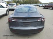 ✅ 2022 Tesla Model 3 Long Range • VIN: 5YJ3E1EB1NF253383 • Лот: 82431875. Опубликован ранее на Copart с пробегом 96 175 миль. Бесплатный доступ к архиву аукционных продаж из США и подробный отчёт об истории автомобиля на DreamBid. Изображение 6.