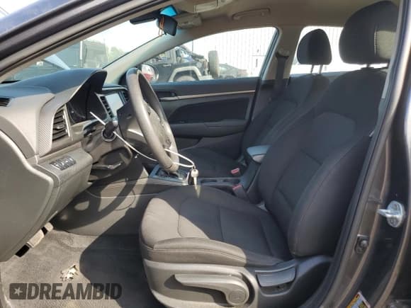 ✅ 2020 Hyundai Elantra SEL • VIN: 5NPD84LF3LH622147 • Lot: 82082415. Listed on Copart with 136,213 mi. Free auction sales archive from the USA and detailed vehicle history report at DreamBid. Image 7.
