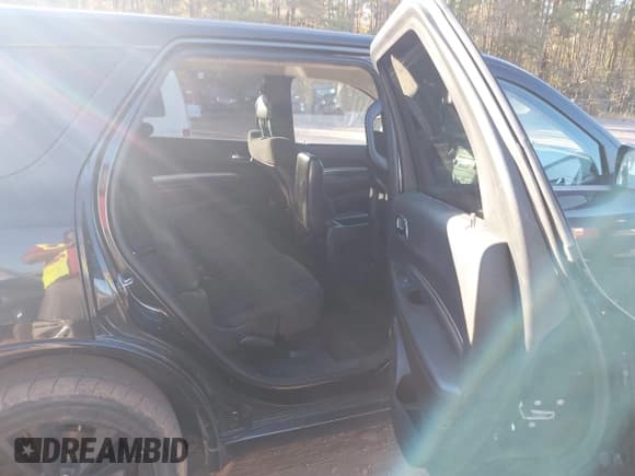 ✅ 2013 Dodge Durango SXT • VIN: 1C4RDHAG9DC691829 • Lot: 43611735. Wystawiony na IAAI z przebiegiem 243 526 mil. Bezpłatny archiwum sprzedaży aukcyjnych z USA i szczegółowy raport historii pojazdu na DreamBid. Zdjęcie 8.