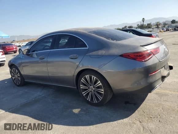 2021 Mercedes-Benz CLA 250 z VIN W1K5J4GB4MN172239, wystawiony jako Copart lot #66723855 z przebiegiem 53 332 mil mil oraz Szkoda całkowita • Salvage title. Historia ofert i sprzedaży dostępna na DreamBid. Obrazek 2.