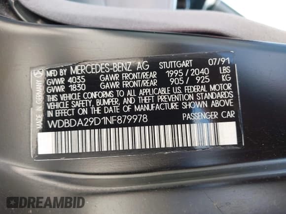 ✅ 1992 Mercedes-Benz 190 • VIN: WDBDA29D1NF879978 • Lot: 42678245. Wystawiony na IAAI z przebiegiem 174 734 mil. Bezpłatny archiwum sprzedaży aukcyjnych z USA i szczegółowy raport historii pojazdu na DreamBid. Zdjęcie 9.