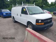 ✅ 2013 Chevrolet Express Cargo • VIN: 1GCSGAFX7D1182990 • Lot: 42900917. Wystawiony na IAAI z przebiegiem 200 639 mil. Bezpłatny archiwum sprzedaży aukcyjnych z USA i szczegółowy raport historii pojazdu na DreamBid. Zdjęcie 1.