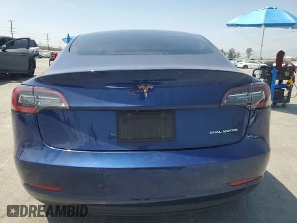 ✅ 2021 Tesla Model 3 Long Range • VIN: 5YJ3E1EB7MF878885 • Lot: 54011175. Wystawiony na Copart z przebiegiem 90 116 mil. Bezpłatny archiwum sprzedaży aukcyjnych z USA i szczegółowy raport historii pojazdu na DreamBid. Zdjęcie 6.
