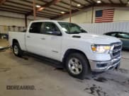 ✅ 2019 Ram 1500 Big Horn • VIN: 1C6SRFMTXKN545951 • Lot: 93445805. Wystawiony na Copart z przebiegiem 88 004 mil. Bezpłatny archiwum sprzedaży aukcyjnych z USA i szczegółowy raport historii pojazdu na DreamBid. Zdjęcie 4.