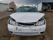 ✅ 2006 Ford Focus SE • VIN: 1FAFP36N66W110993 • Lot: 80503745. Wystawiony na Copart z przebiegiem 54 083 mil. Bezpłatny archiwum sprzedaży aukcyjnych z USA i szczegółowy raport historii pojazdu na DreamBid. Zdjęcie 5.