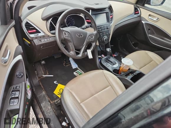 ✅ 2017 Hyundai Santa Fe 2.4L • VIN: 5NMZU3LB3HH008650 • Lot: 86128685. Wystawiony na Copart z przebiegiem 150 662 mil. Bezpłatny archiwum sprzedaży aukcyjnych z USA i szczegółowy raport historii pojazdu na DreamBid. Zdjęcie 8.