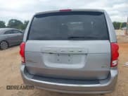 ✅ 2019 Dodge Grand Caravan SXT • VIN: 2C4RDGCG6KR776932 • Лот: 43374660. Опубликован ранее на IAAI с пробегом 164 314 миль. Бесплатный доступ к архиву аукционных продаж из США и подробный отчёт об истории автомобиля на DreamBid. Изображение 17.