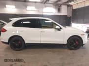 ✅ 2014 Porsche Cayenne • VIN: WP1AA2A27ELA96940 • Лот: 42578956. Опубликован ранее на IAAI с пробегом 110 620 миль. Бесплатный доступ к архиву аукционных продаж из США и подробный отчёт об истории автомобиля на DreamBid. Изображение 13.