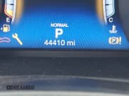 ✅ 2019 Maserati Ghibli • VIN: ZAM57XSA4K1325856 • Lot: 43358143. Wystawiony na IAAI z przebiegiem 44 410 mil. Bezpłatny archiwum sprzedaży aukcyjnych z USA i szczegółowy raport historii pojazdu na DreamBid. Zdjęcie 15.